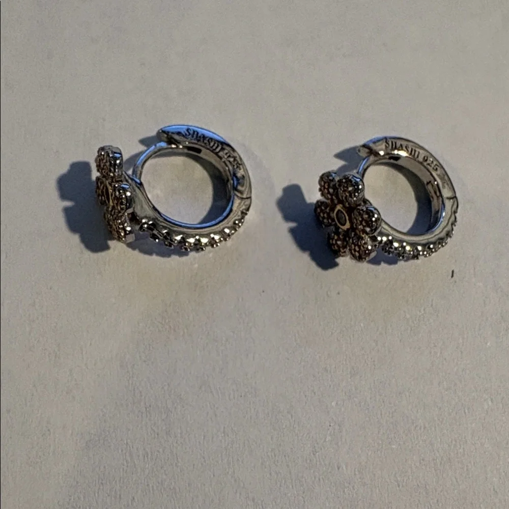 SHASHI Silver Plated Pave Floral Huggie Petite Earrings - Picture 7 of 8